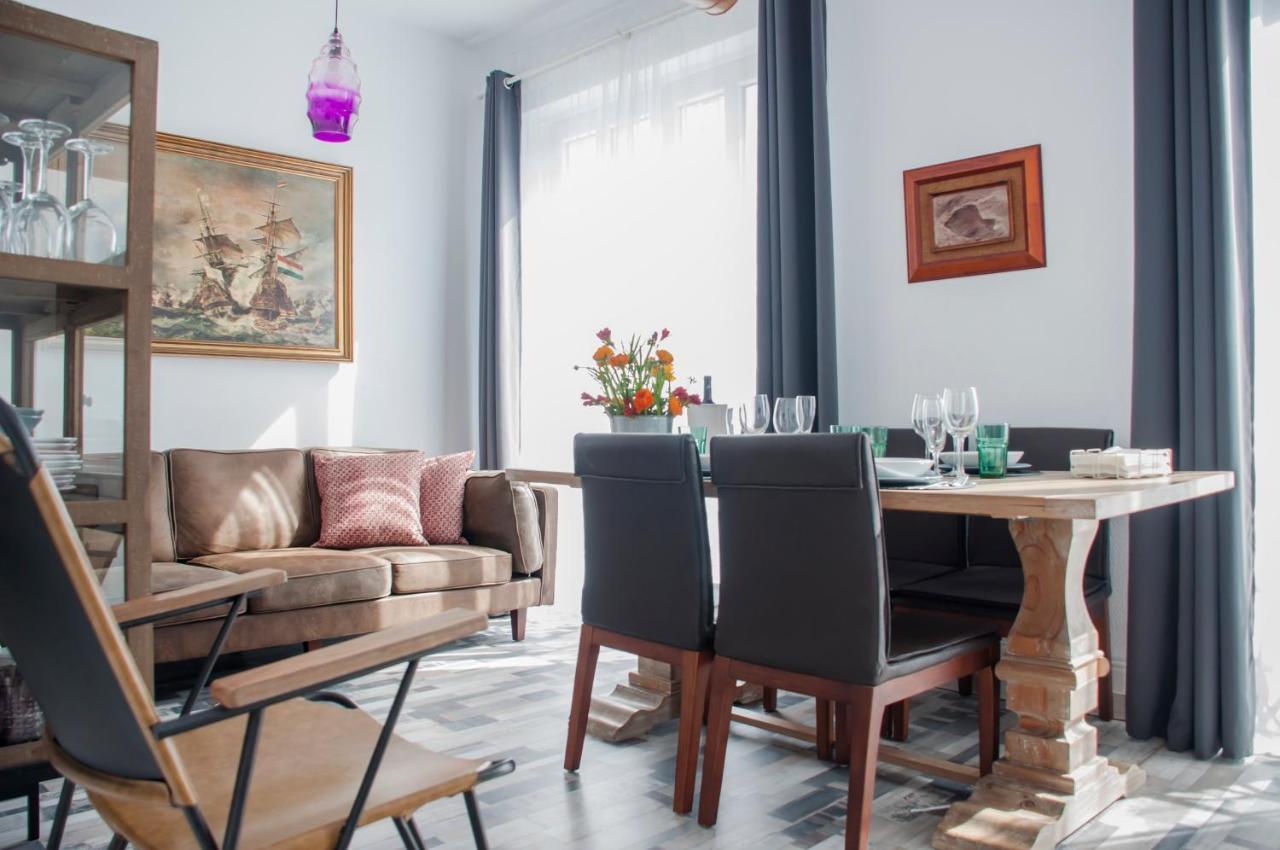 Valencia Apartamentos Goya Exteriör bild
