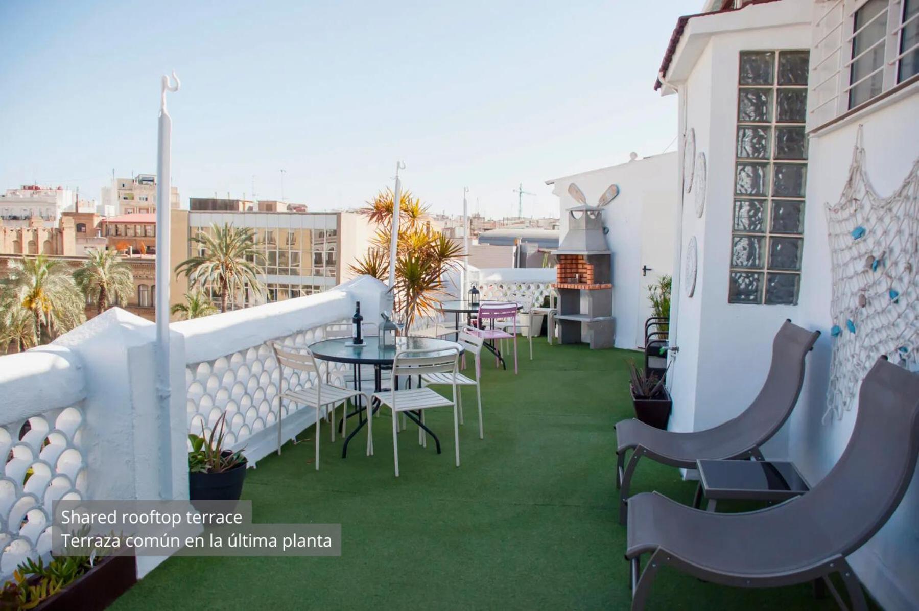 Valencia Apartamentos Goya Exteriör bild