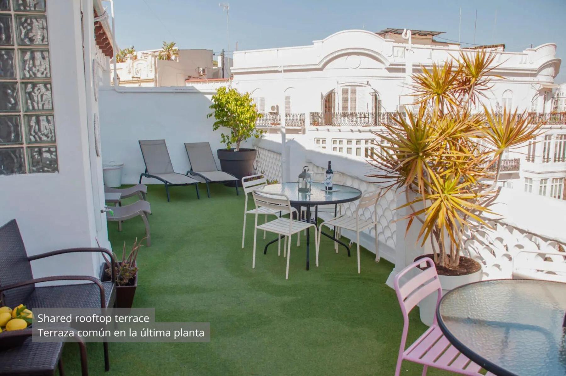 Valencia Apartamentos Goya Exteriör bild
